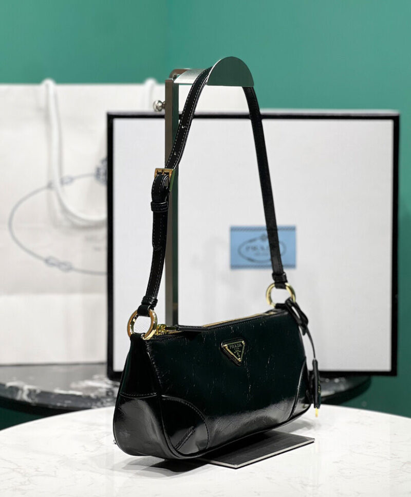 Prada Re-Edition 2002 Small Leather Shoulder Bag 1BC201 Black